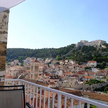 Charming Old Town App For 4 People * Hvar Town