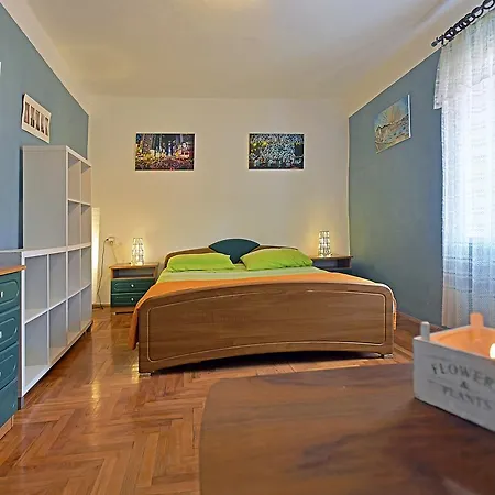 Charming Old Town App For 4 People Hvar Town