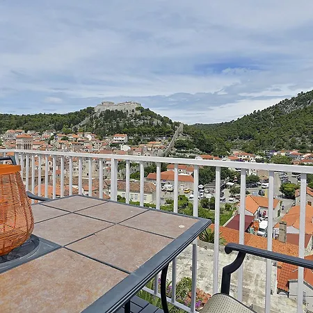Charming Old Town App For 4 People Lejlighed Hvar Town